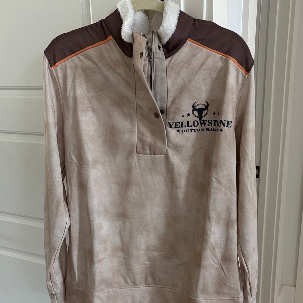 Yellowstone Dutton Ranch Men's Tan Zip-Up Sweater